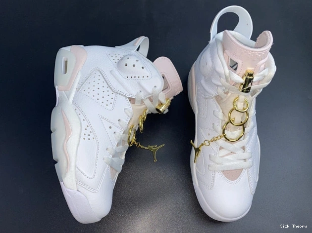 Kicked Out Shoe Store Gold Jordan Hoops Air DH9696-100 (W) 6 Retro 0823